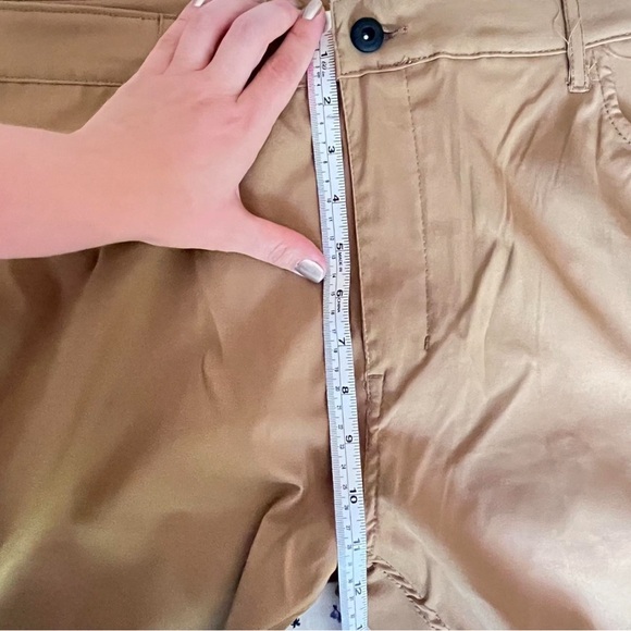 Men’s Kenneth Cole Tan Pants - Picture 3 of 3